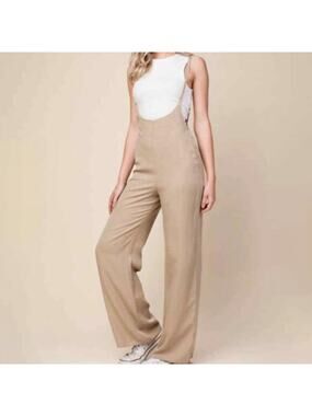 NWT Cute Honey Belle Side Button Wideleg Jumpsuit